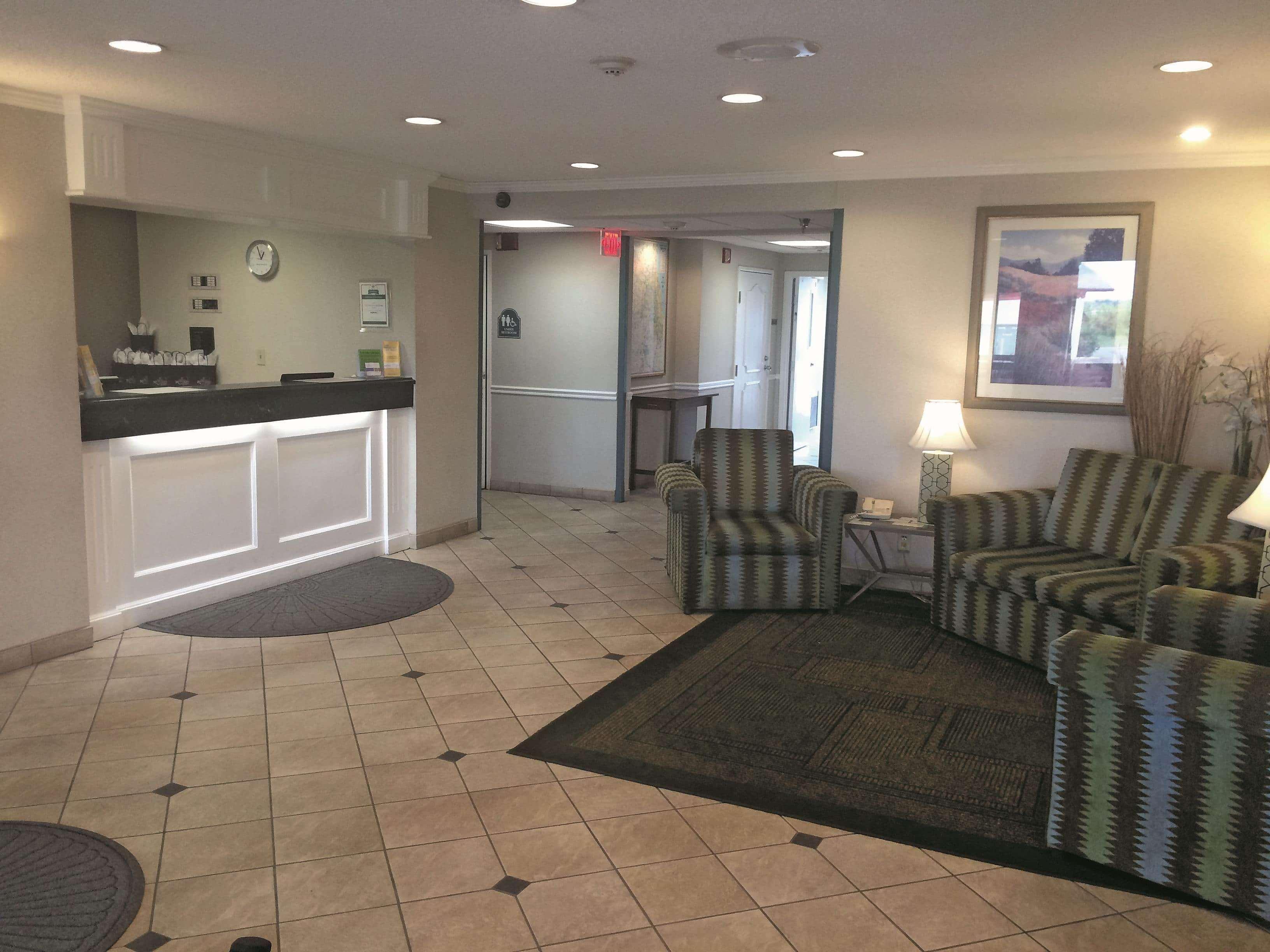 La Quinta By Wyndham Chicago Gurnee Hotel Bagian luar foto