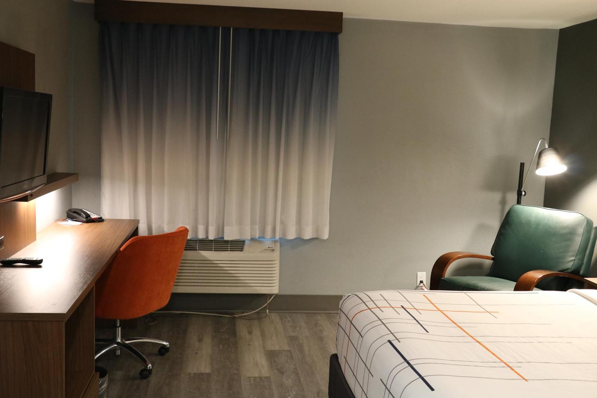La Quinta By Wyndham Chicago Gurnee Hotel Bagian luar foto
