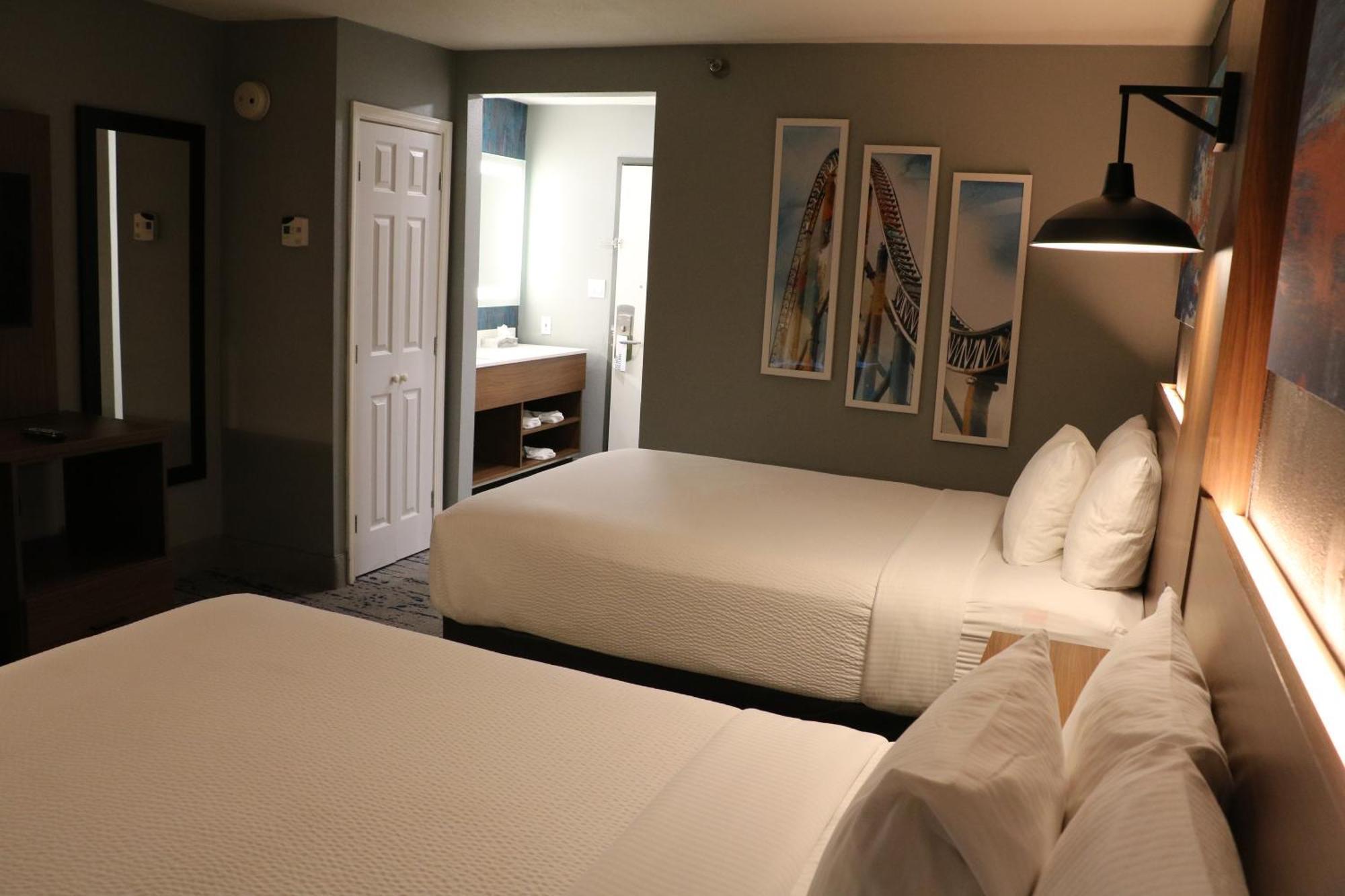 La Quinta By Wyndham Chicago Gurnee Hotel Bagian luar foto